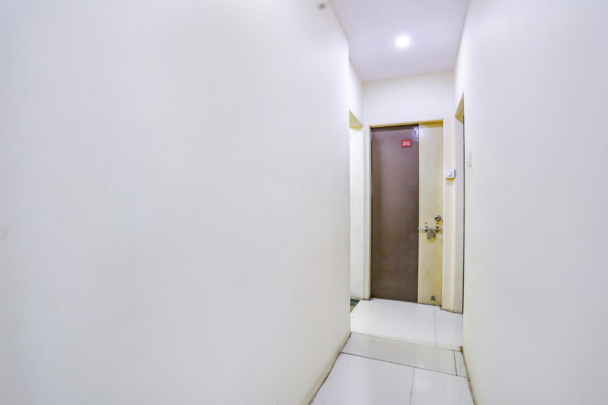 Fabhotel New Shraddha Inn - Nr Airport Colony Nagpur Dış mekan fotoğraf